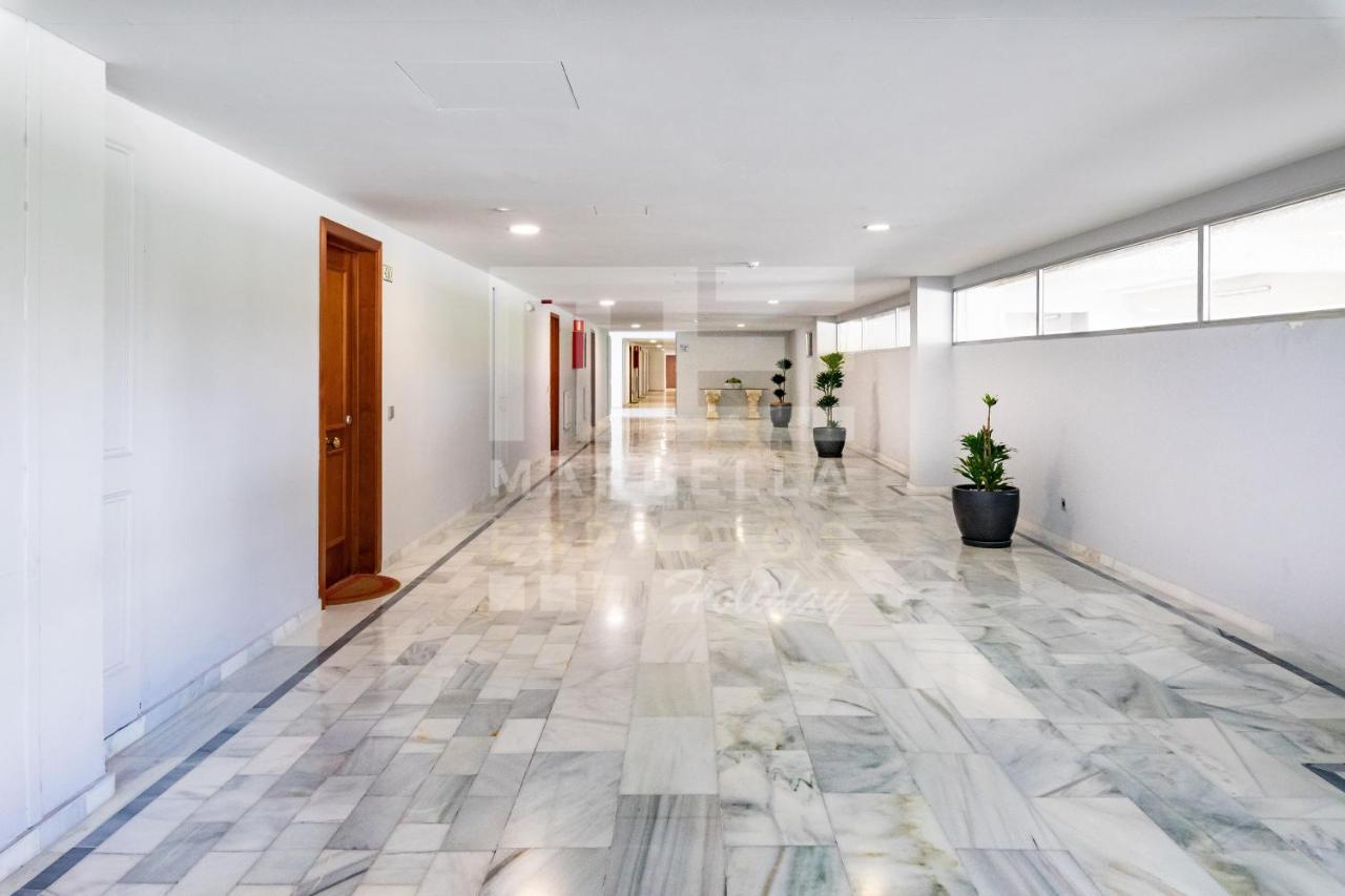 Suite 208, Close To The Beach, 2 Bedroom,Golden Mile Marbella Exterior foto
